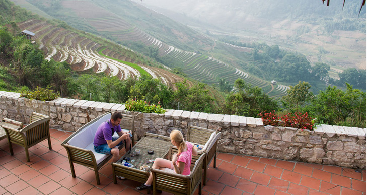 Honeymoon at Topas Ecolodge Sap