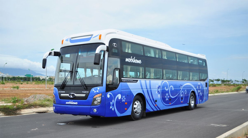 Get to Halong Bay by coach